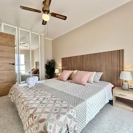 Torres De Yomely -y3a شقة *