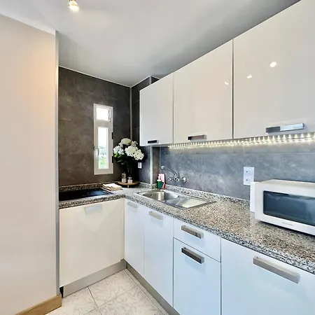 Torres De Yomely -y3a بلايا ذي لاس أميريكاس