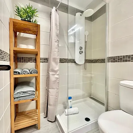 Torres De Yomely -y3a شقة